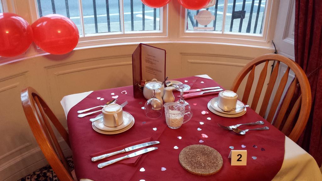 Molyneux Guesthouse Уэймут Экстерьер фото